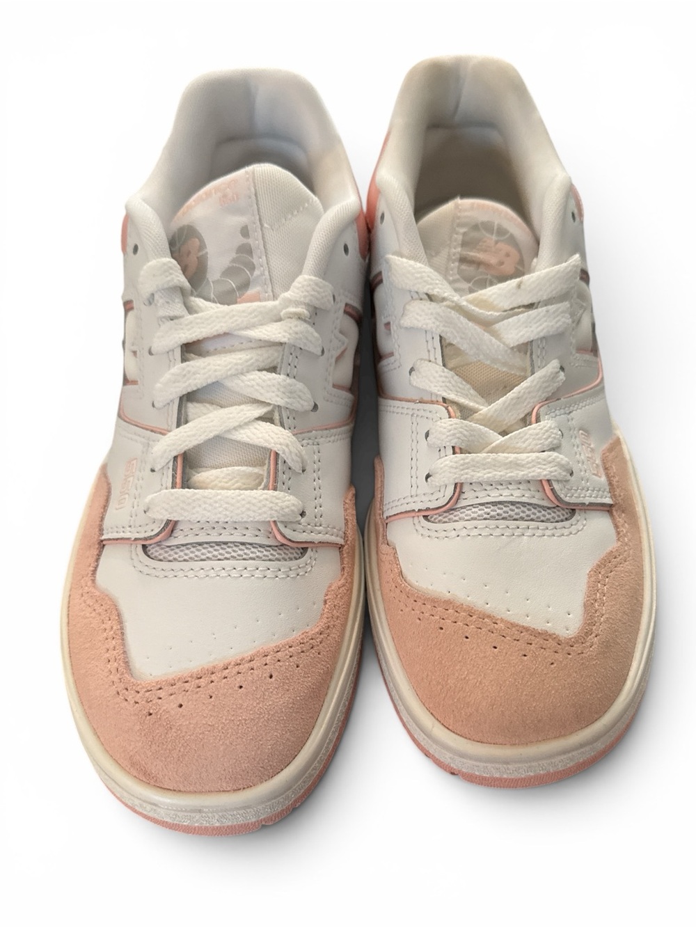 NWT NEW BALANCE 550 SNEAKERS WHITE AND PINK